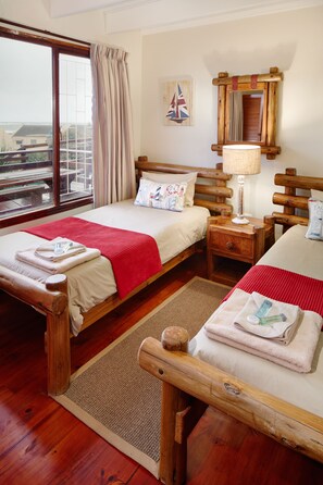 Chalet, 3 Bedrooms, Non Smoking