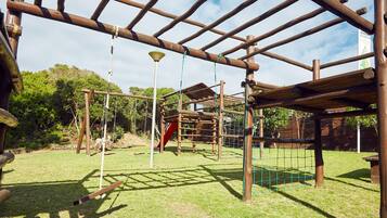 Children’s play area – indoor