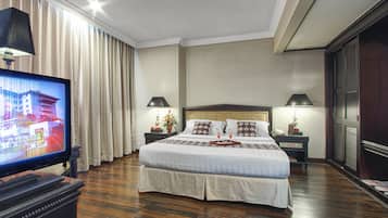Quarto luxo | 1 quarto, roupas de cama premium, frigobar, escrivaninha