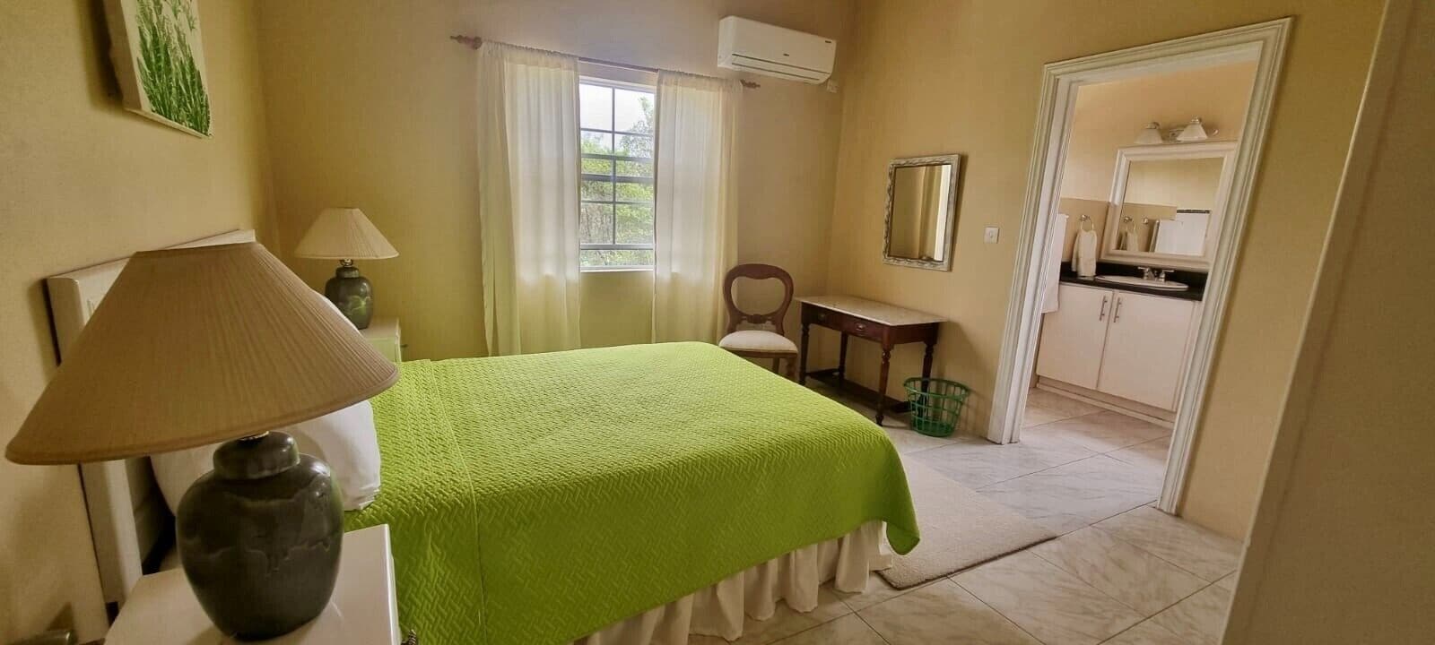 Apartment, 1 Bedroom | In-room safe, individually furnished, desk, blackout drapes