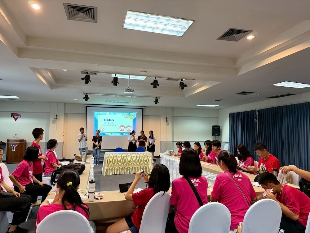 The YMCA International Hotel Chiang Mai by null