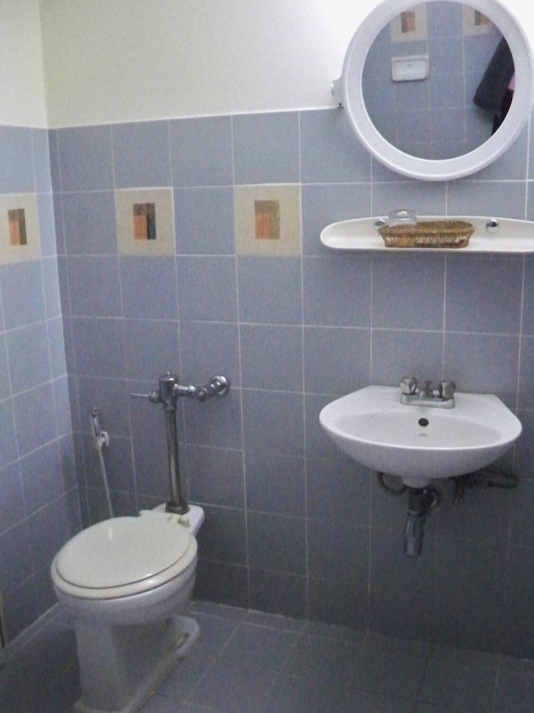 The YMCA International Hotel Chiang Mai by null