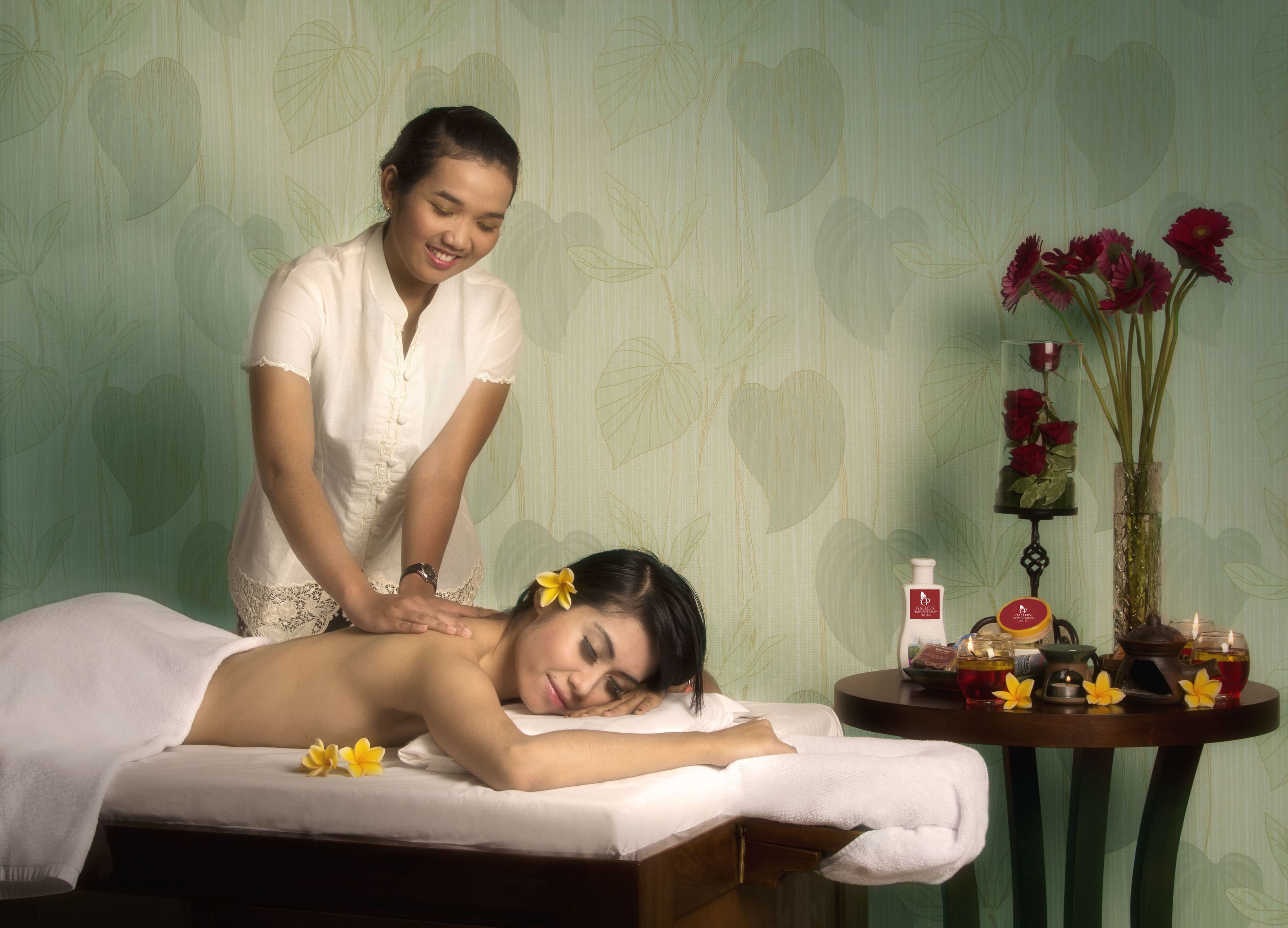 Salas de tratamiento para parejas y tratamientos corporales 