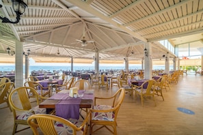 3 restaurants, breakfast, lunch, dinner served; Mexican cuisine