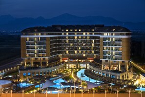 Exterior - Aska Lara Resort & Spa (Antalya)
