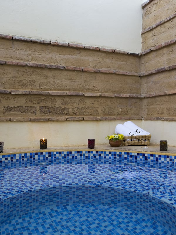 Couples treatment room(s), Turkish bath/hammam, hot stone massages