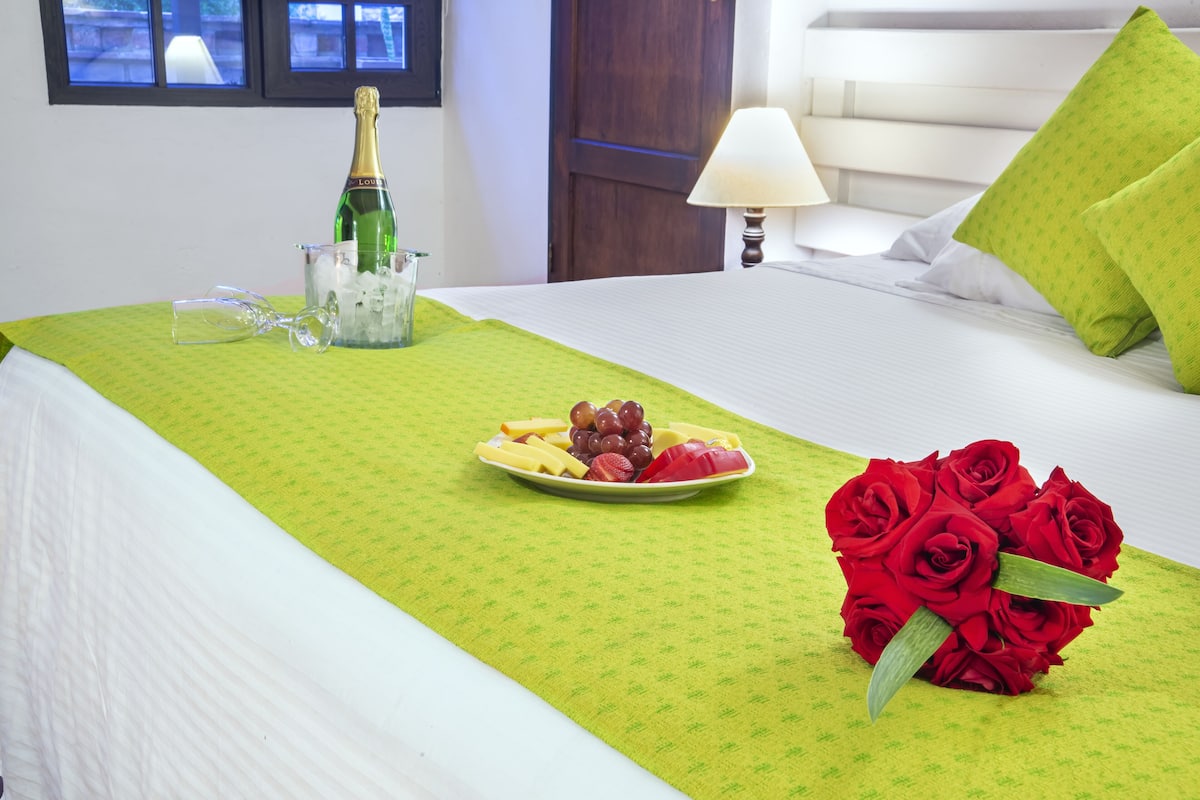 junior double room | minibar, in-room safe, soundproofing, free wifi