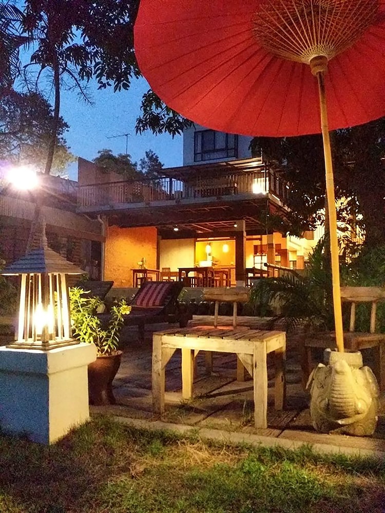 บ้านอิงปิง - Baan Ing Ping by null