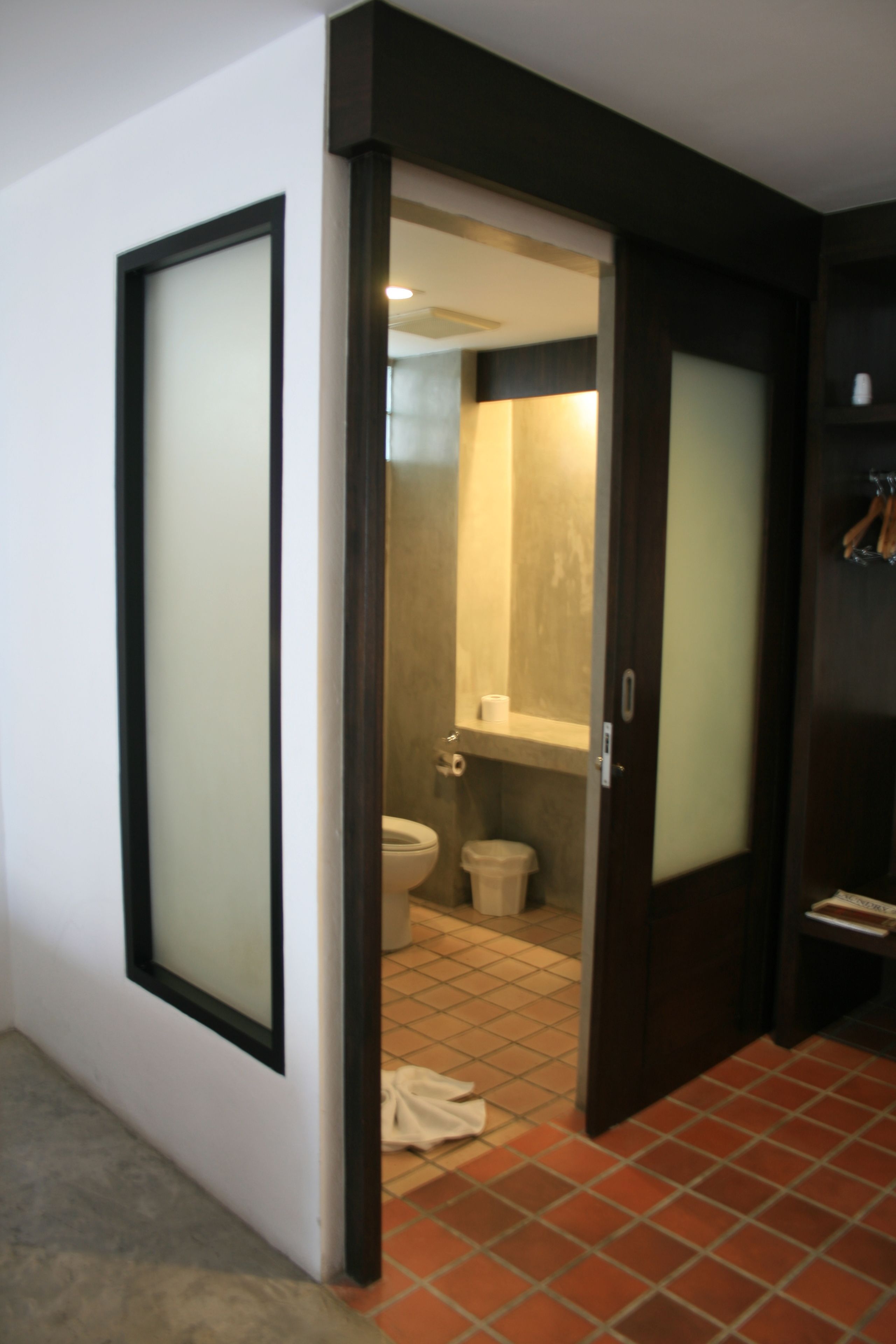 family triple room | bathroom | shower, free toiletries, towels