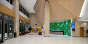 Quầy tiếp tân