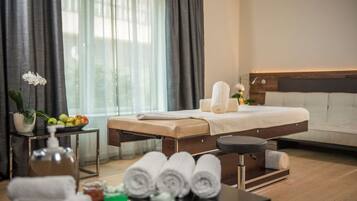 Swedish massages, sports massages, massages