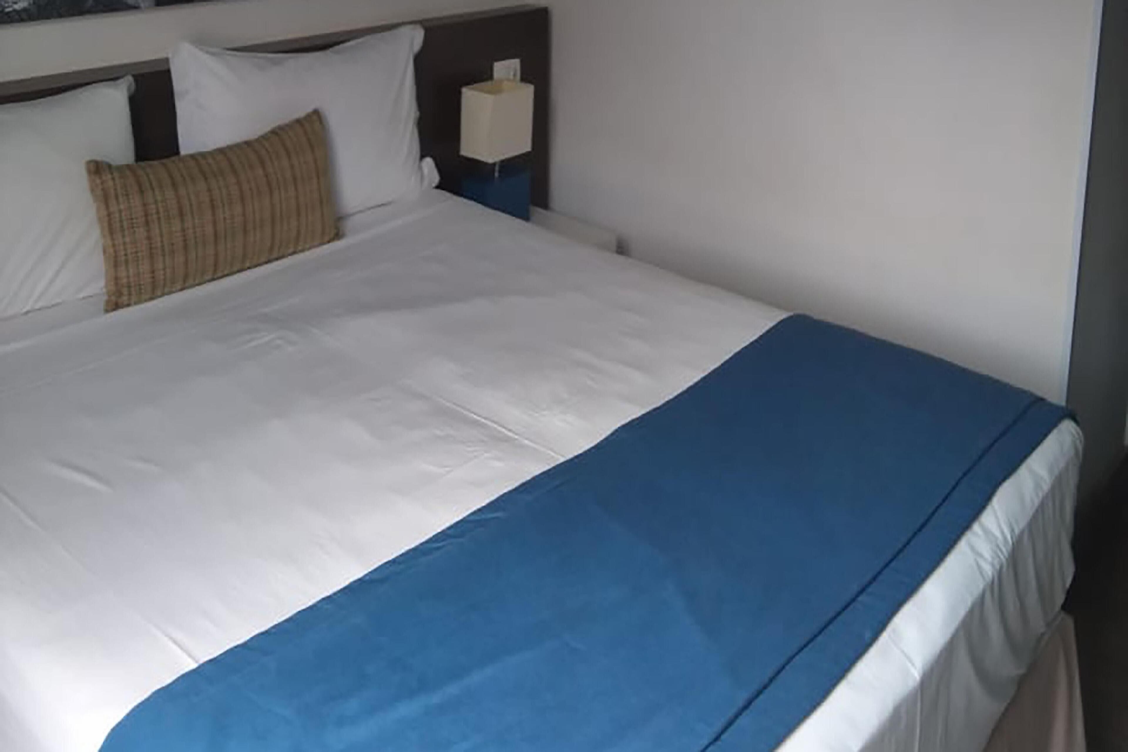 minibar, in-room safe, desk, free wifi