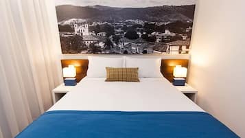 Chambre Double Standard, 1 grand lit | Minibar, coffres-forts dans les chambres, bureau, Wi-Fi gratuit