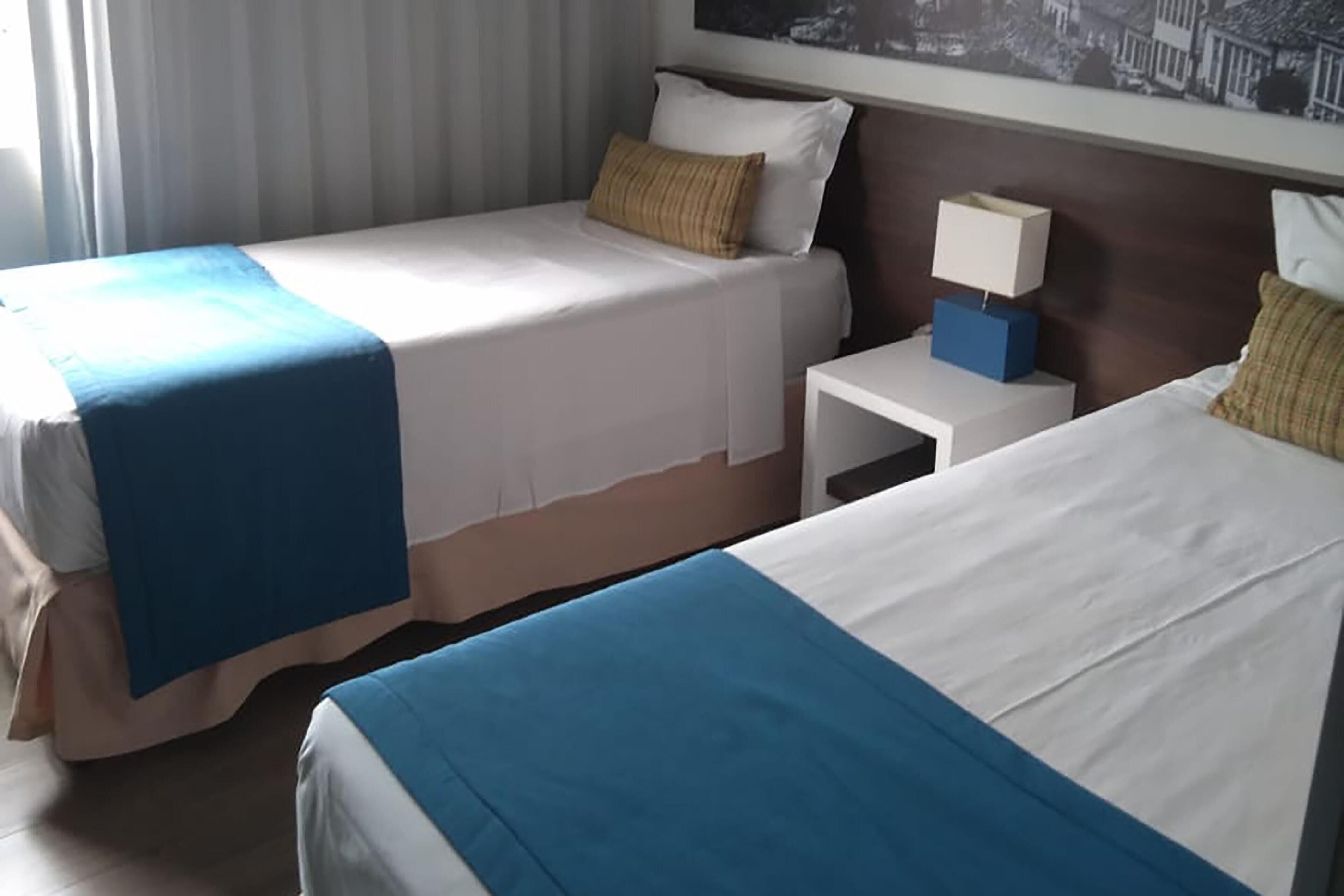 standard single room | minibar, in-room safe, desk, free wifi
