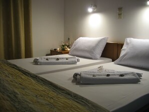 Standard Room, Sea View | Bathroom - Despina Studios (Chania)