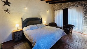 Classic Room - Hotel Parador Vernal (Ezequiel Montes)