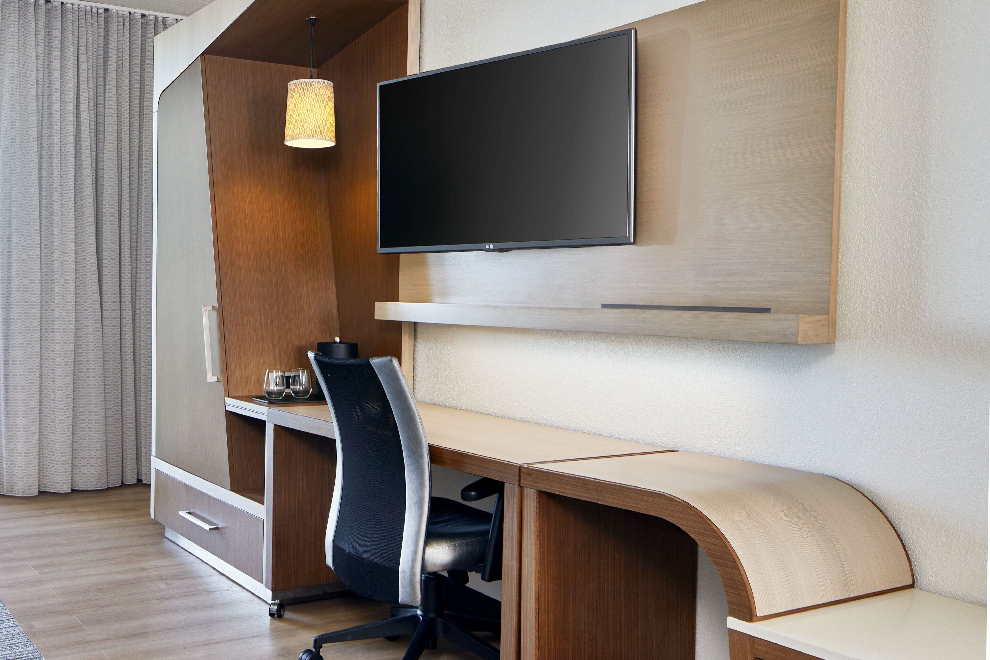 1 bedroom, desk, laptop workspace, blackout curtains