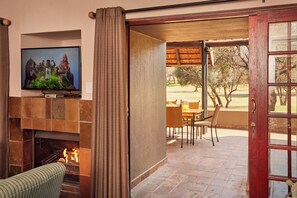 TV - First Group Magalies Park (Hartbeespoort)