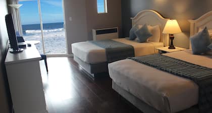 Oceanfront Inn at Shelter Cove