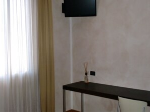 Dobbelt- eller tomannsrom | Oppholdsområde | Flatskjerm-TV