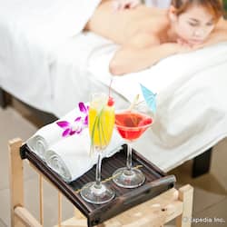Sauna, steam room, body treatments, hydrotherapy, hot stone massages