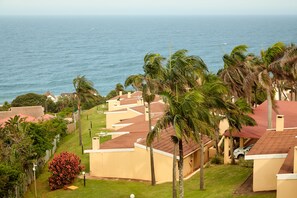Property grounds - First Group Chaka Rock Chalets (Ballito)
