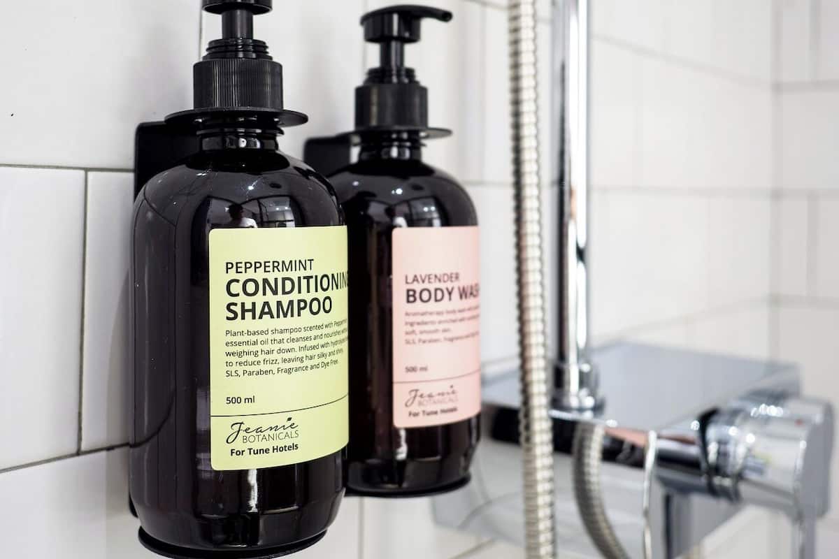 shower, rainfall showerhead, free toiletries, hair dryer