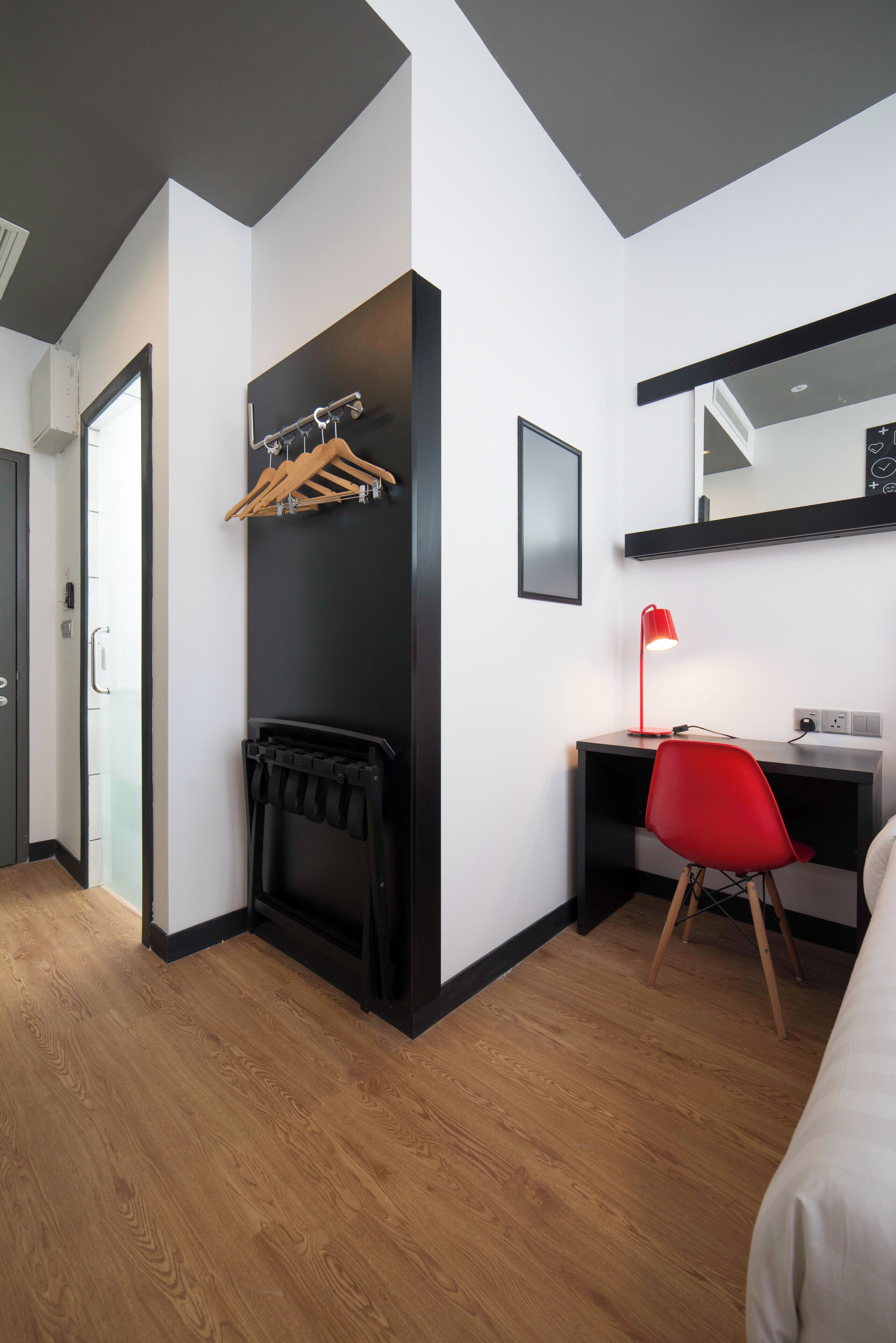 in-room safe, desk, blackout curtains, free wifi