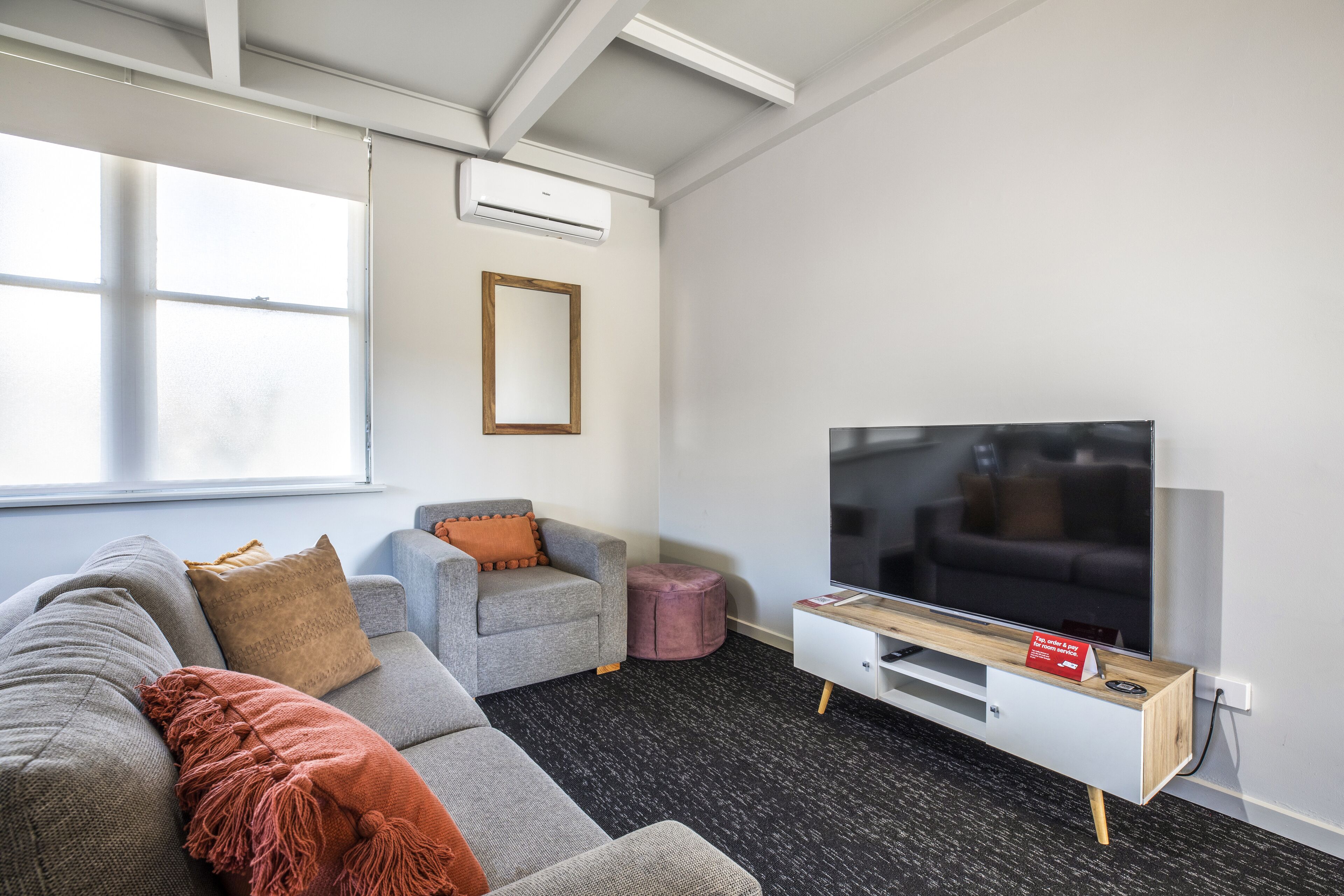 one bedroom apartment | living area | 32-inch lcd tv with cable channels, tv