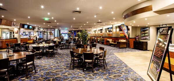 Lunch, dinner served; local cuisine, alfresco dining - Nightcap at Sandbelt Hotel (Moorabbin)
