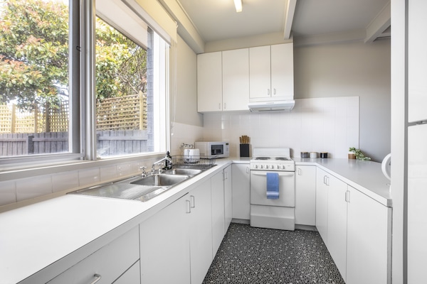 Departamento, 1 habitación | Cocina privada | Refrigerador, cafetera y tetera y tetera eléctrica