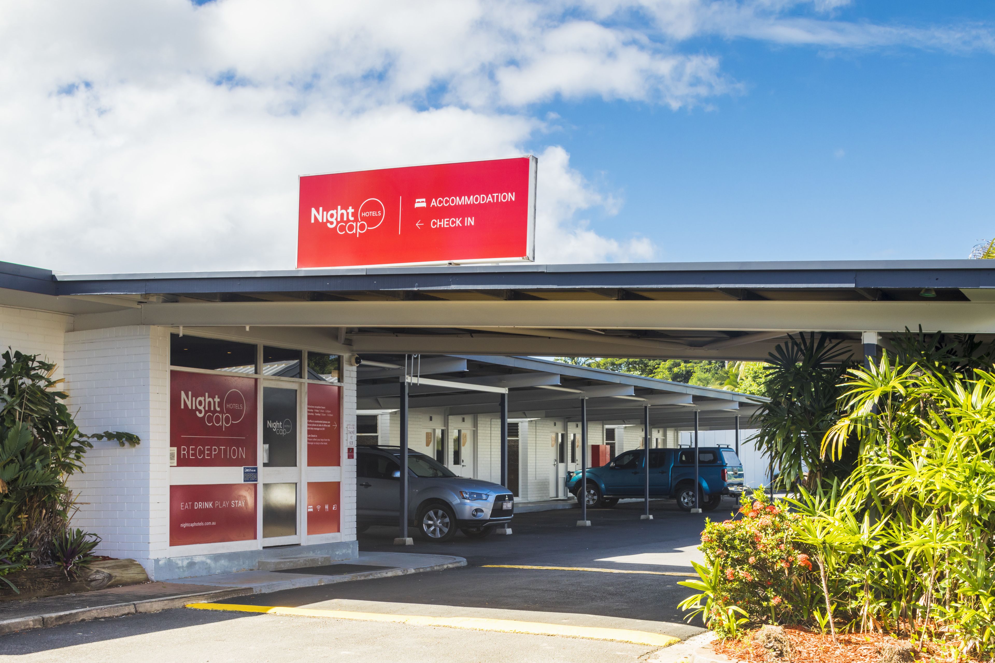 Photo - Nightcap At Balaclava Hotel