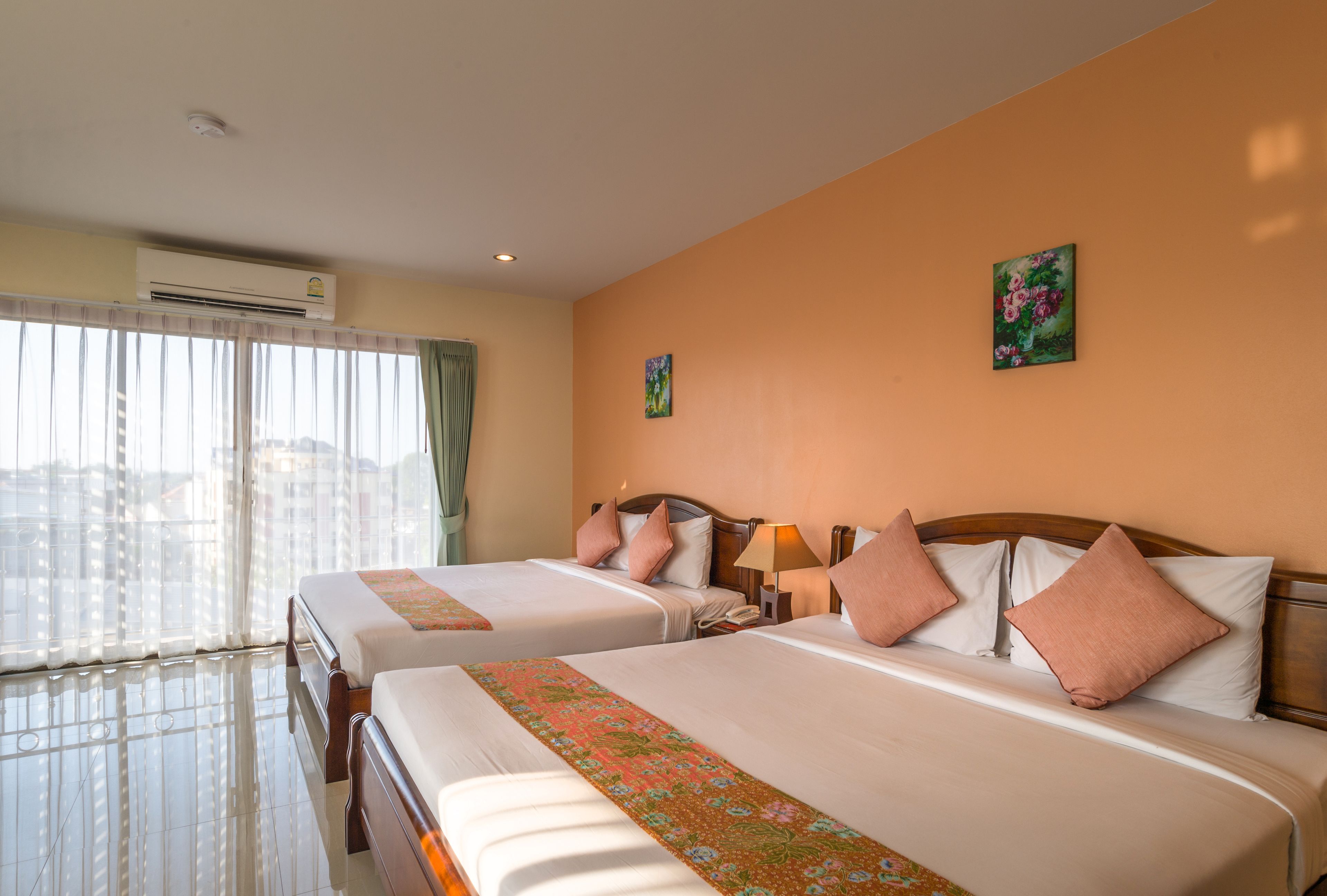 Photo - Krabi Phetpailin Hotel