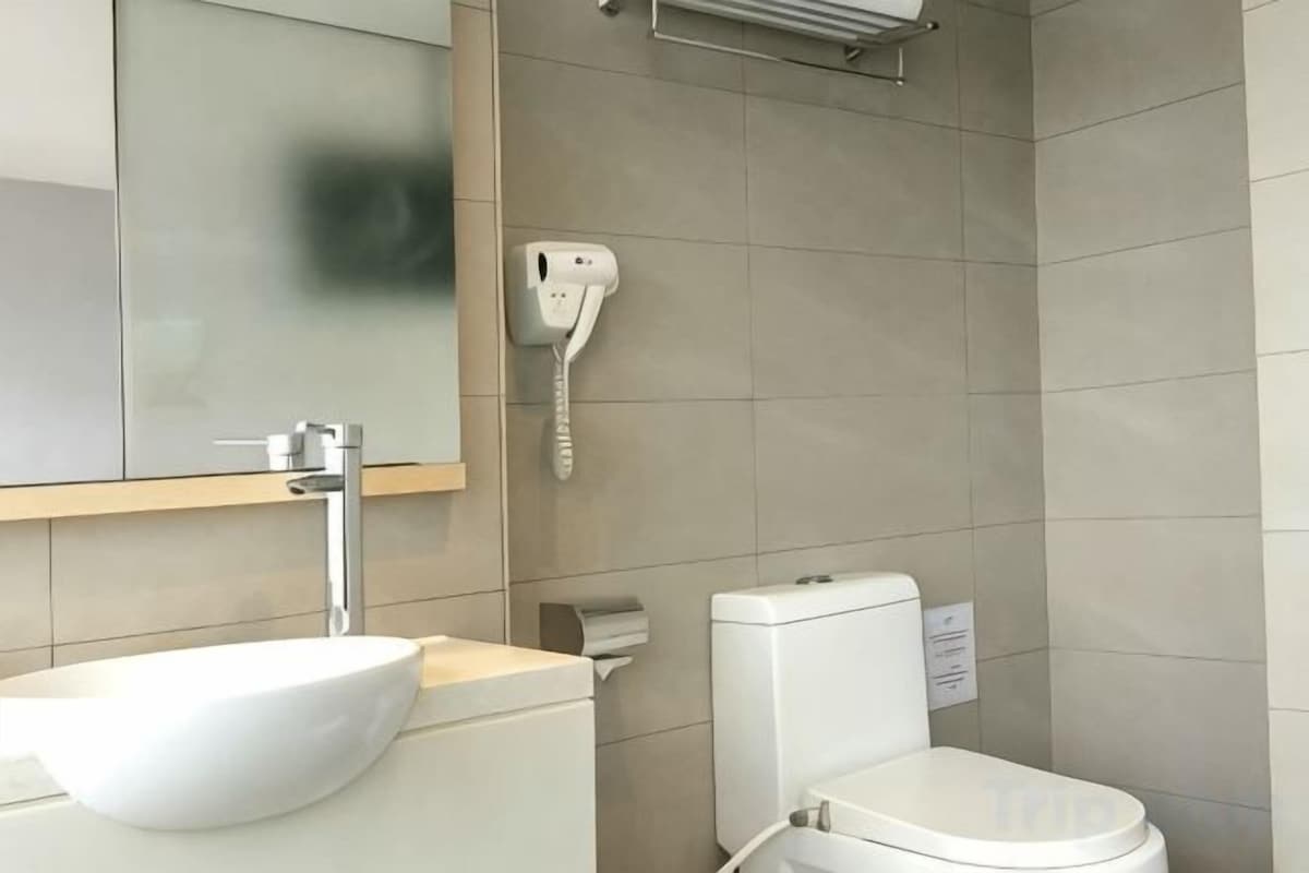 Shower, hair dryer (on request), towels