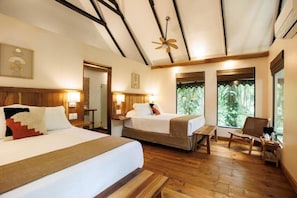 Deluxe Room, 2 Queen Beds | Garden view