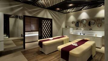 Couples treatment rooms, sauna, hot tub, steam room, body treatments
