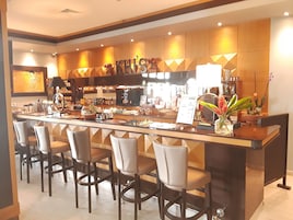 Desayuno continental gratuito y diario