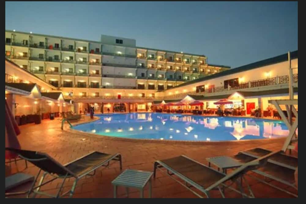 Ramada Georgetown Princess Hotel