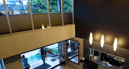 Fersal Hotel Malakas