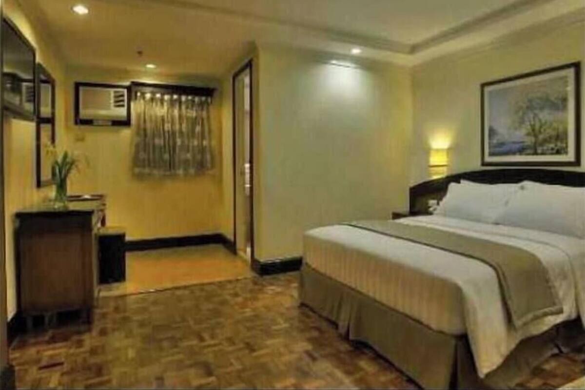 Minibar, in-room safe, rollaway beds, free WiFi