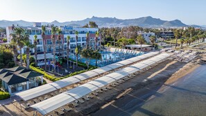 Private beach, sun loungers, beach umbrellas, beach towels