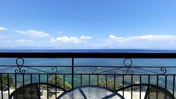 Camera doppia, vista mare | Balcone