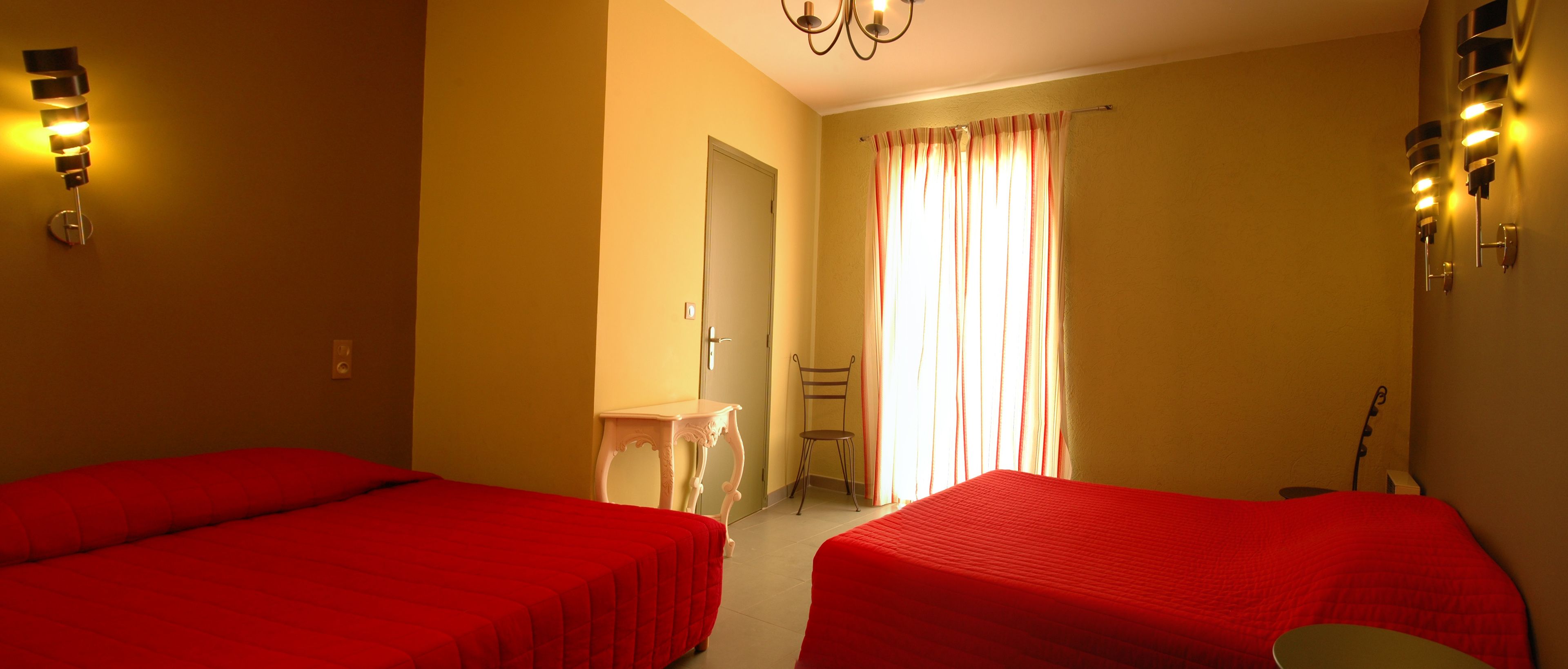 standard double room | premium bedding, blackout curtains, cots/infant beds, rollaway beds