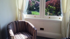 Double Room, Ensuite (Room 1 - King-size) - Croham Park Bed & Breakfast (South Croydon)