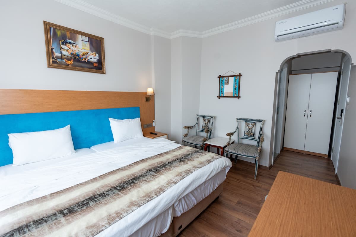 Double Room with Sea View, No Smoking | 미니바, 책상, 노트북 작업 공간, 방음 설비