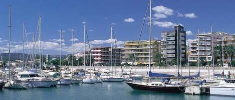 Marina