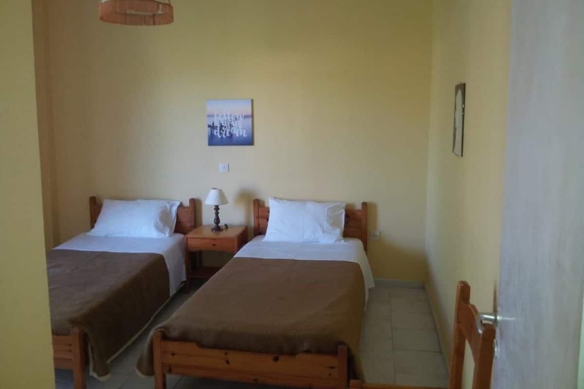 1 habitación, ropa de cama hipoalergénica, wifi gratis y ropa de cama