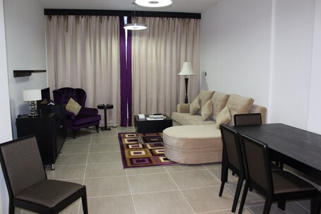 Al Diar Sawa Hotel Apartments - Image 30