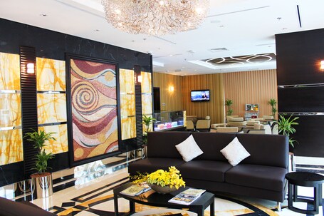 Al Diar Sawa Hotel Apartments - Image 1