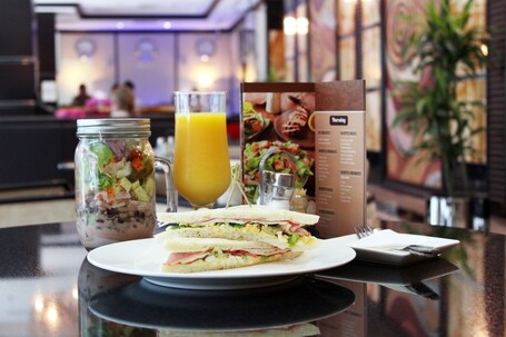 Al Diar Sawa Hotel Apartments - Image 19